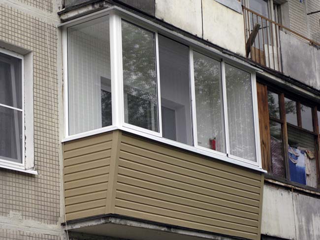 Сколько стоит застеклить балкон 3 метра по цене от производителя Химки